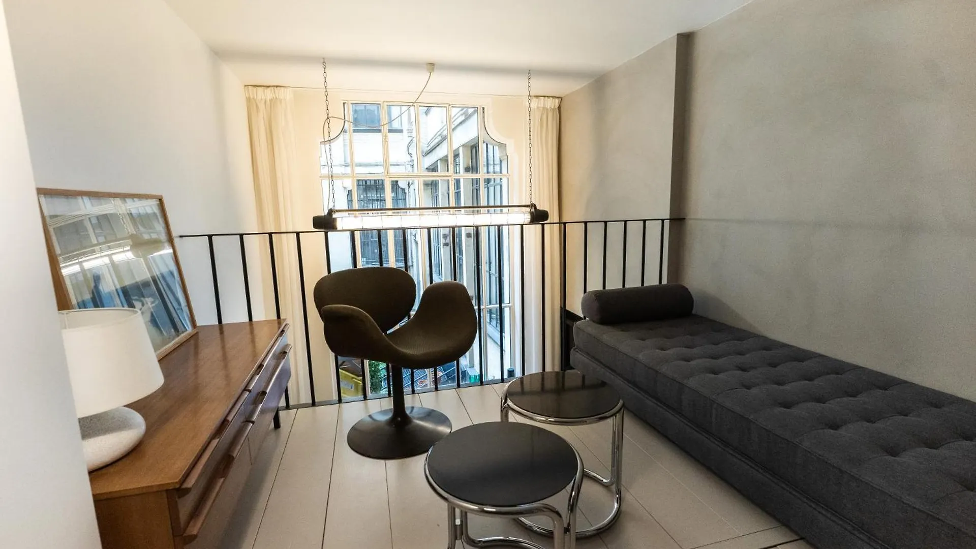 Studio Refait A Neuf Bastille Paris Apartment