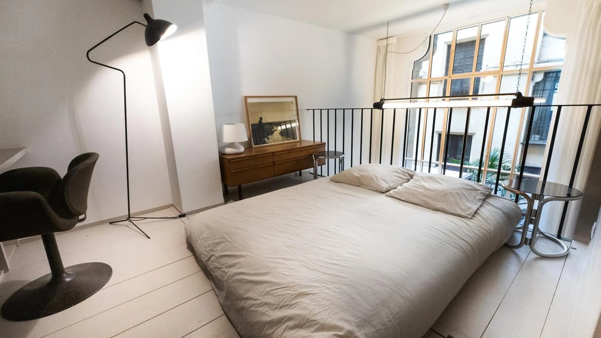 Studio Refait A Neuf Bastille Paris Fransa